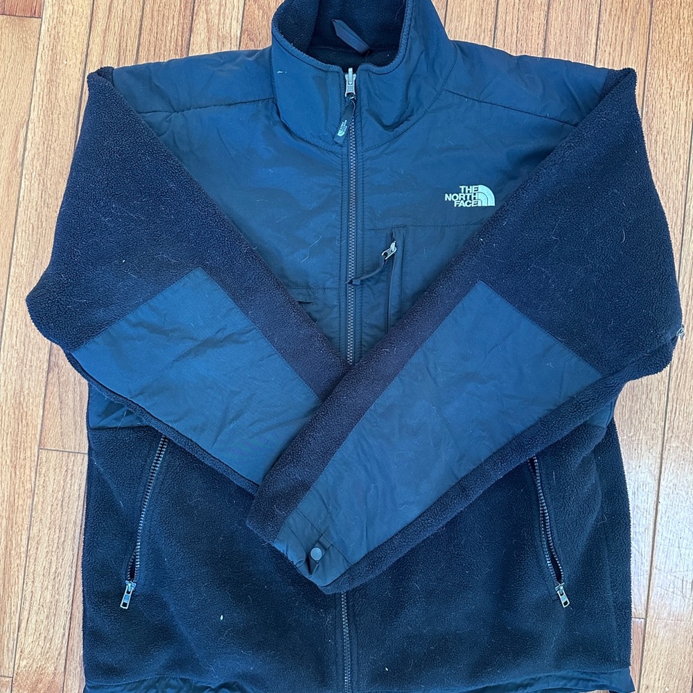 The North Face Men's Black Performance Jacket
